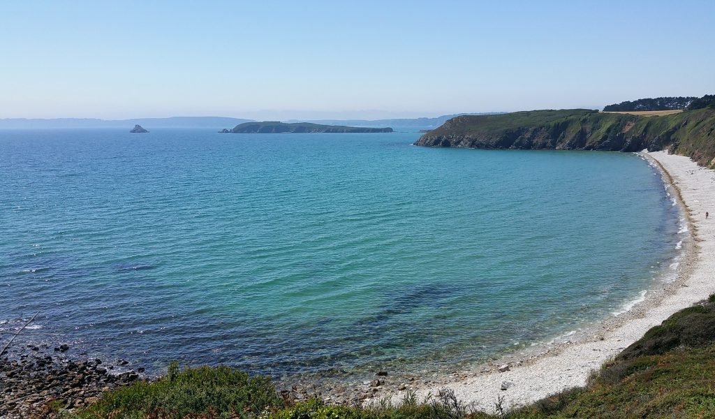 beach-3007836_1920